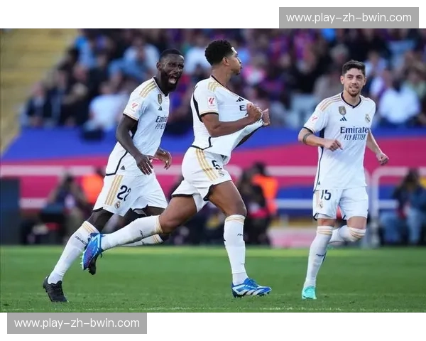 世纪之约：当皇马与巴萨在欧冠之巅相遇，足球已超越胜负